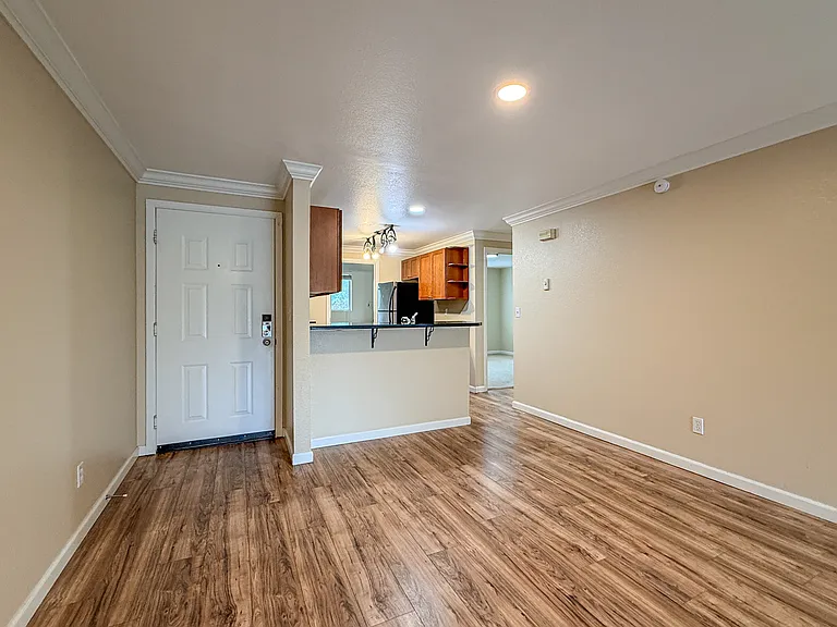 1011 156th Ave NE #C316 — Photo 14