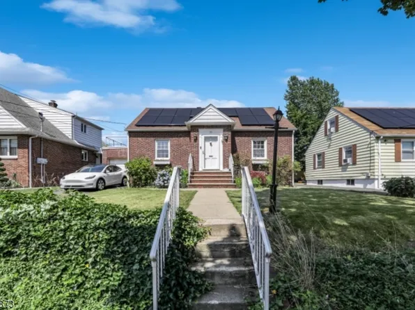 70 Katherine Ave, Clifton City, NJ 07012
