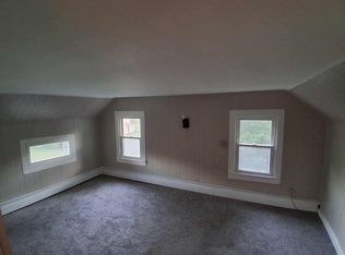 45 Railroad St, Bernhards Bay, NY 13028