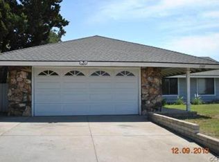 2805 Michelle Ln, Highland, CA 92346
