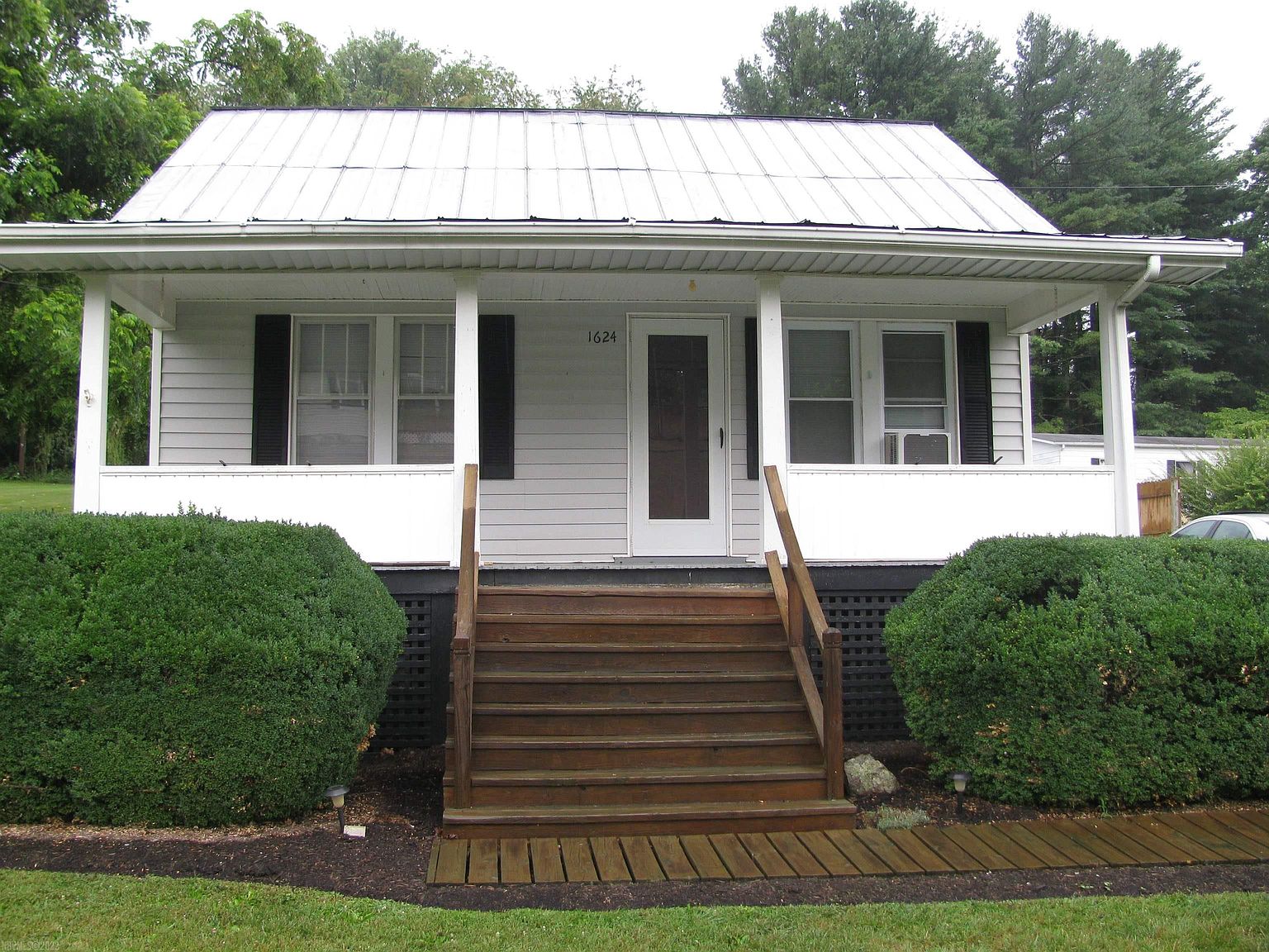 1624 Newbern Rd, Pulaski, VA 24301 Zillow