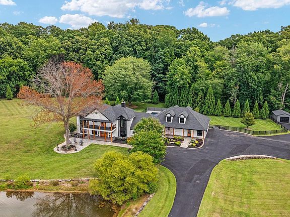 5th image of 19427 Rolling Hills Dr