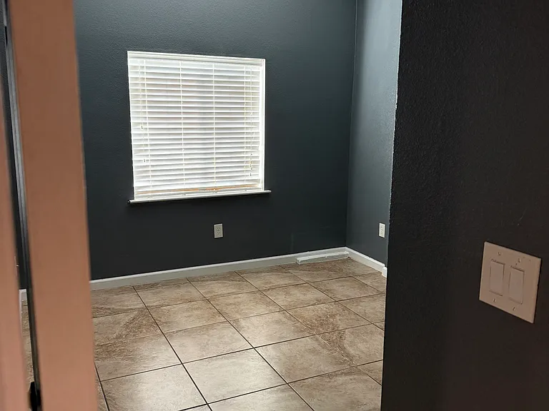 1130 Oatgrass Way #1 — Photo 3