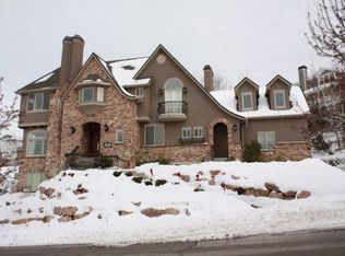 3817 S Huntington Dr, Bountiful, UT 84010