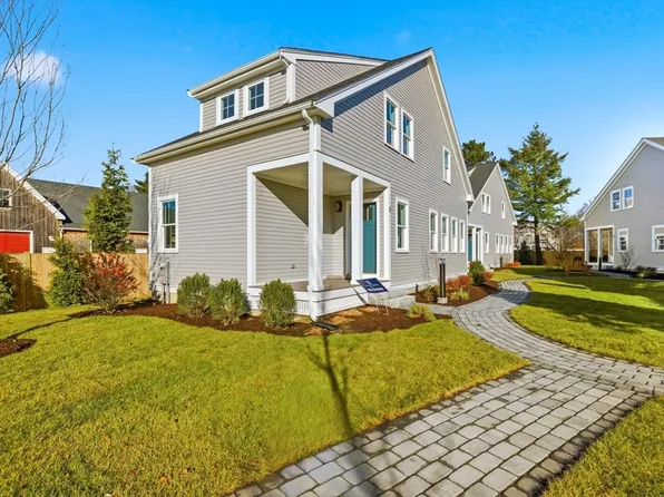 19 Ford Pl #1, Scituate, MA 02066