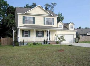402 N Wilmington St, Richlands, NC 28574