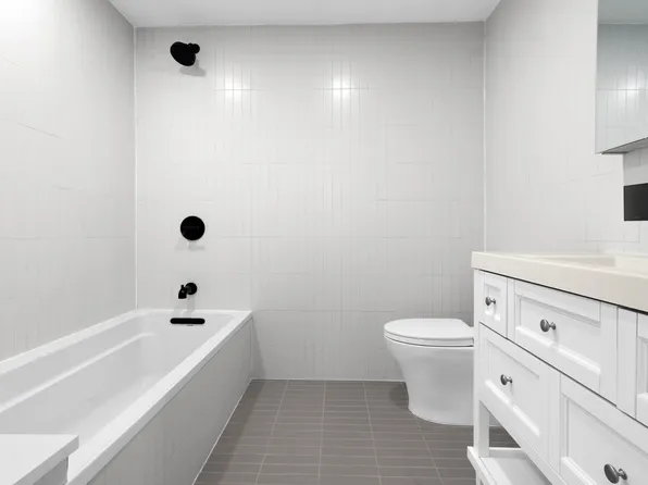 33 West Ninth Street image 4 of 14