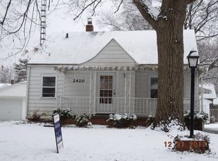 2520 S 8th St, Springfield, IL 62703