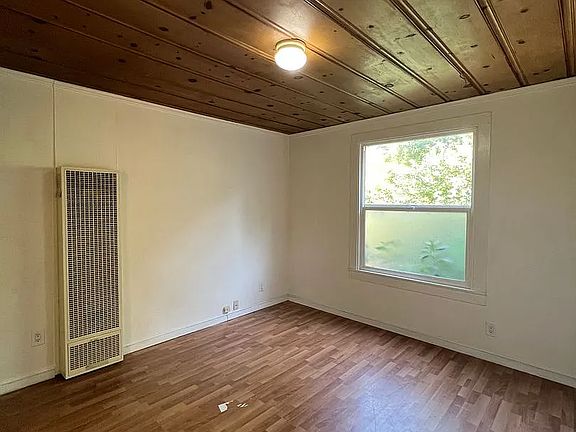 2nd image of 20359 Sunnyside Way #4