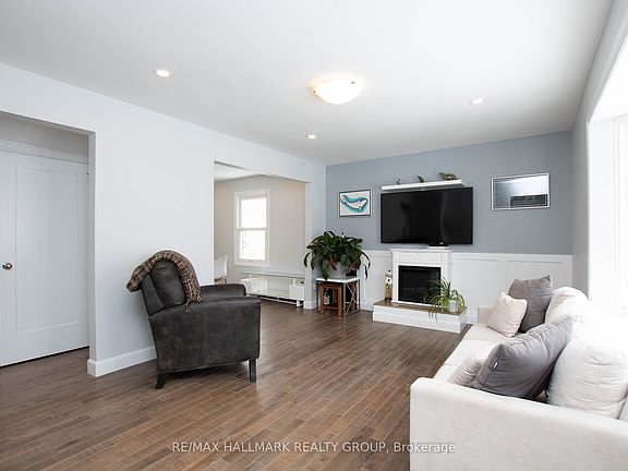 5th image of 929 Merivale Rd