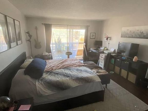 4th image of 10400 Caminito Cuervo Unit 243