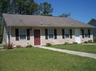 142 E Lakemont Dr, Kingsland, GA 31548