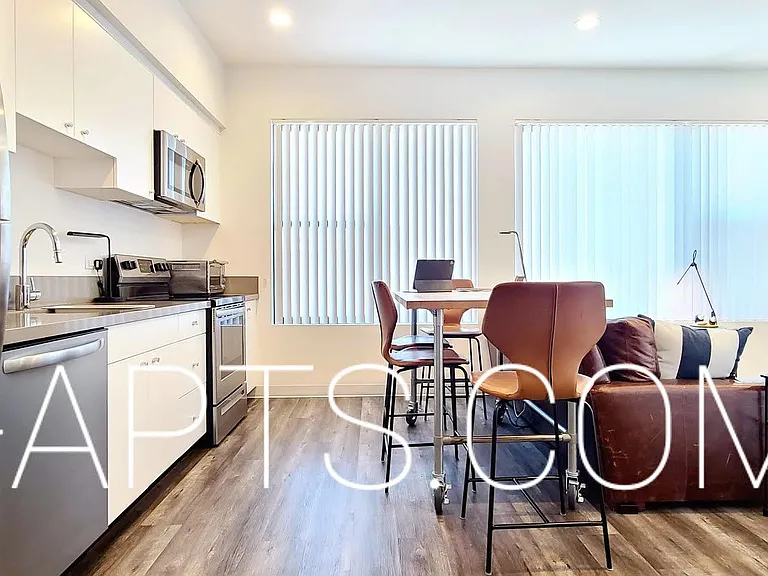 3953 1st Ave #TOPFLR1 — Photo 5