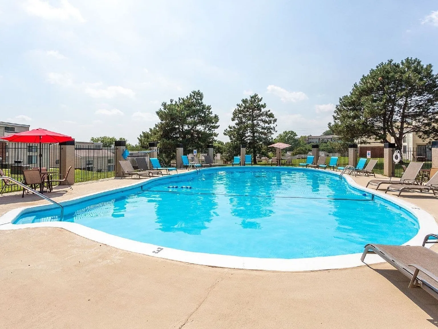 Reserve at the Knolls — Photo 3