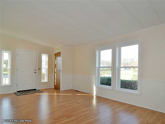 2nd image of 23 Comfort Ln