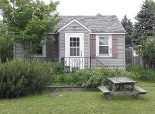 155 N Daisy St, Ishpeming, MI 49849