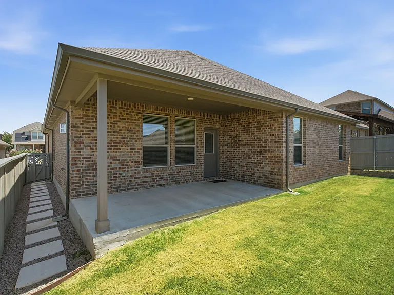 2309 Rooster Ln — Photo 27