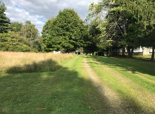 6877 Olde Eight Rd, Peninsula, OH 44264