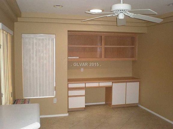 3rd image of 3025 E Big Green Ln