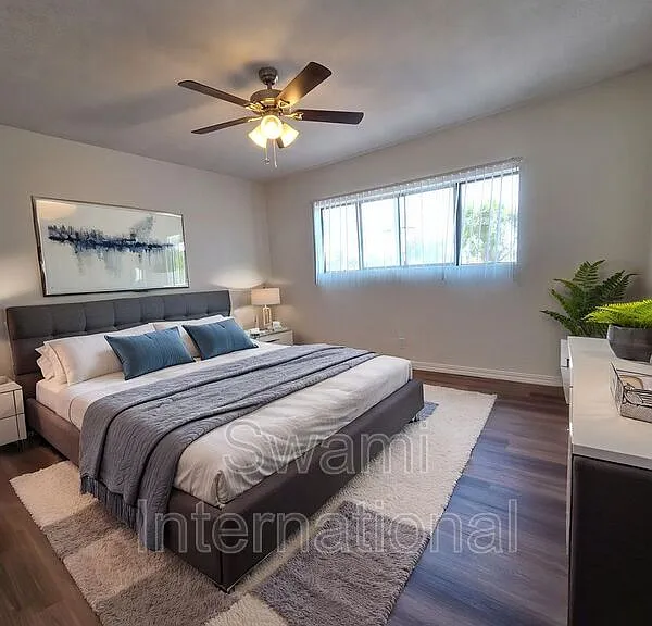 532 W Olive St #17 — Photo 2