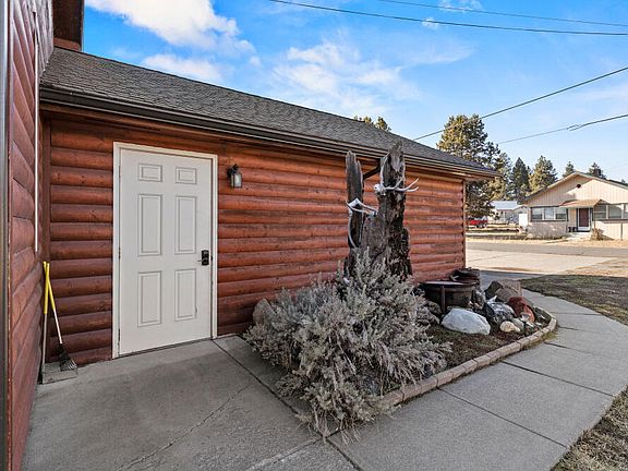5th image of 418 S Lalo Ave #9