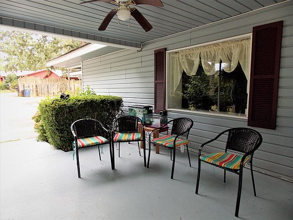 4th image of 106 Whiskey River Dr