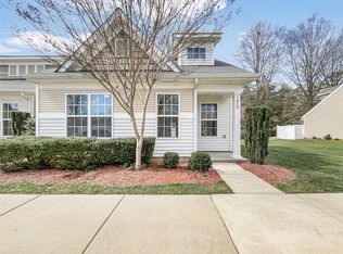 1472 Harpers Inlet Dr, Lake Wylie, SC 29710