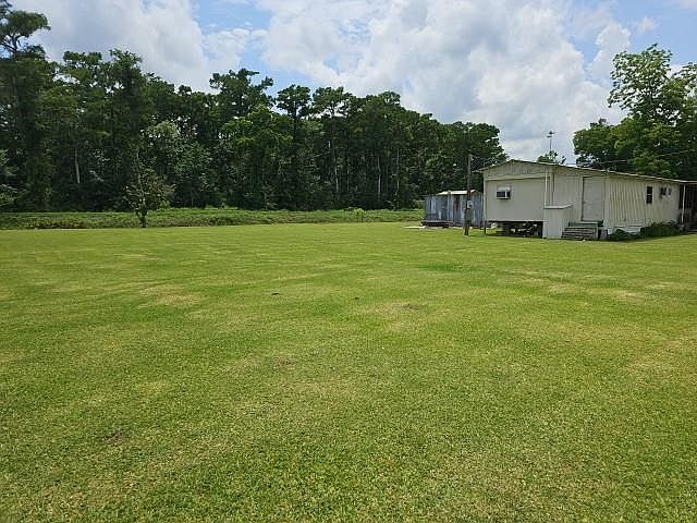 2nd image of 2212 Choctaw Rd