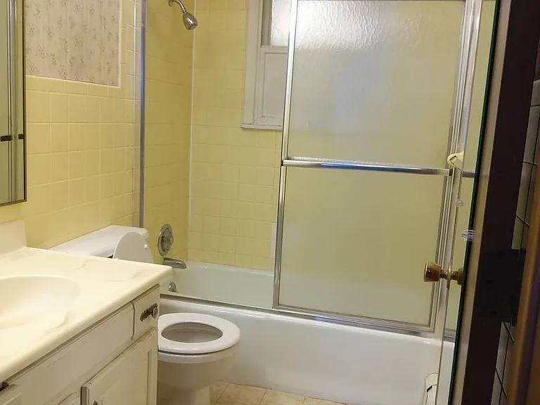 213 Crystal Valley Dr — Photo 11