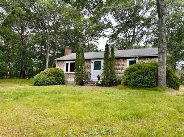47 Priscilla St, Barnstable, MA 02630