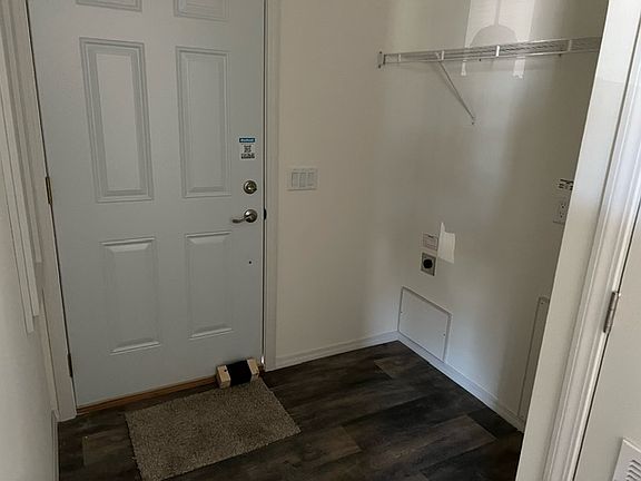 2nd image of 73 Charlotte St #61