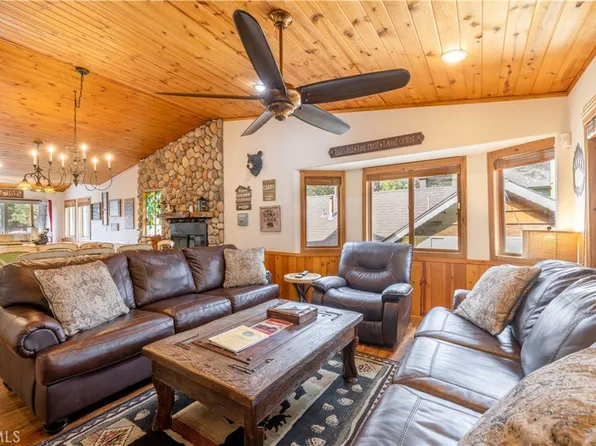 39789 Forest Rd, Big Bear Lake, CA 92315