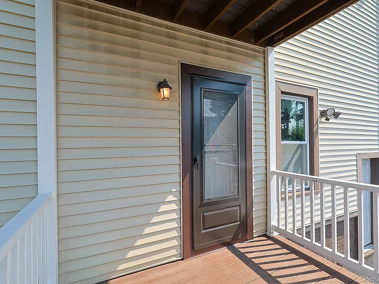 34 Lagrange Ave — Photo 24
