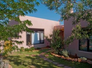 25 Quail Meadow Rd, Placitas, NM 87043