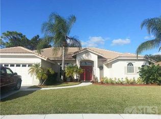 102 Natures Way, Royal Palm Beach, FL 33411