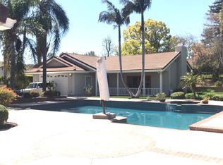 561 Valley Gate Rd #B, Simi Valley, CA 93065