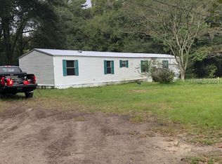 20 Meander Ln, Beaufort, SC 29906