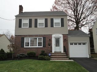 241 Woodmont Rd, Union, NJ 07083