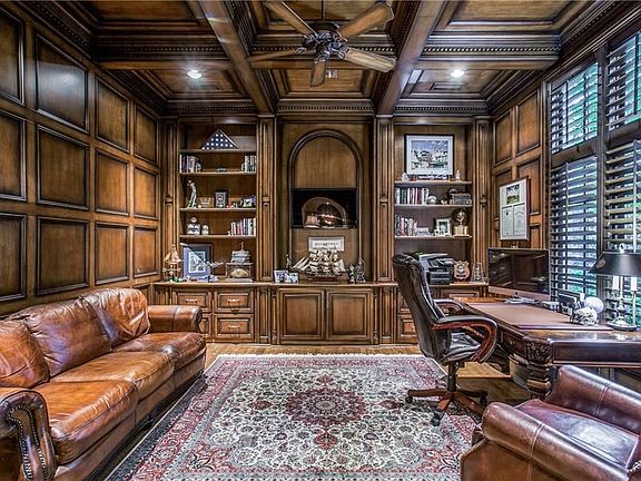 5th image of 6434 Mimosa Ln