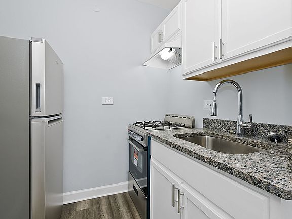 4th image of 4344 S Ellis Ave APT 102