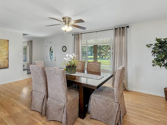 4th image of 2421 Duraso Dr