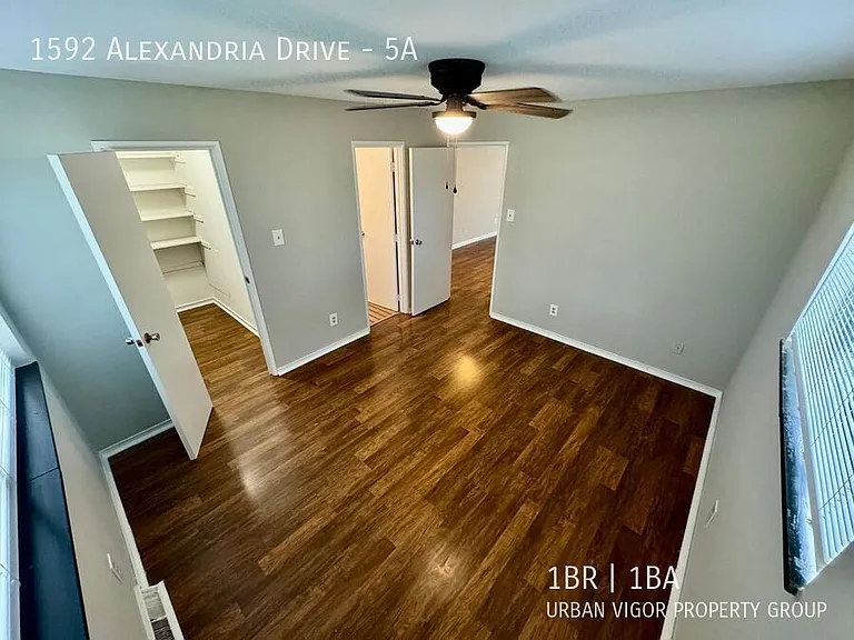 1592 Alexandria Dr #5A — Photo 28