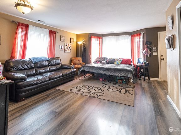 5th image of 7803 Vendovi Drive