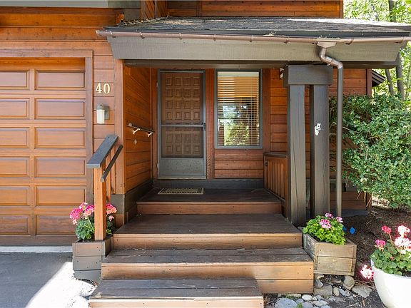 2nd image of 929 Northwood Blvd #40