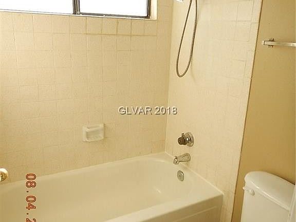 3rd image of 3708 Scuba Cir Unit 2