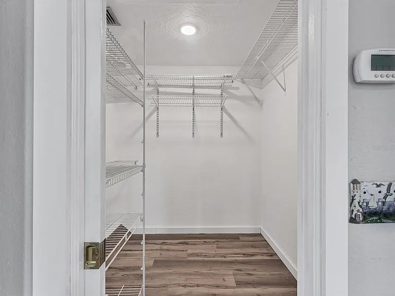 4212 3rd Ave NE — Photo 37
