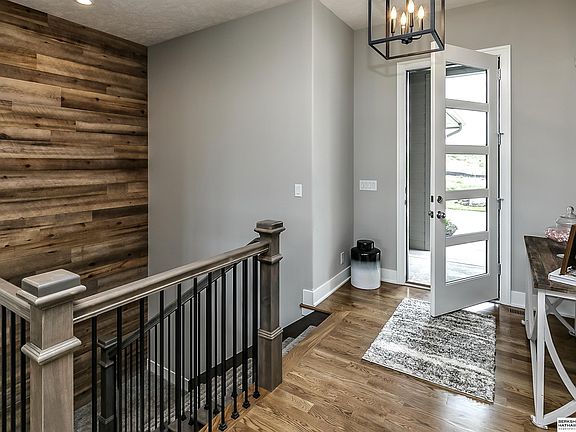 3rd image of 7916 S 181 Avenue Cir