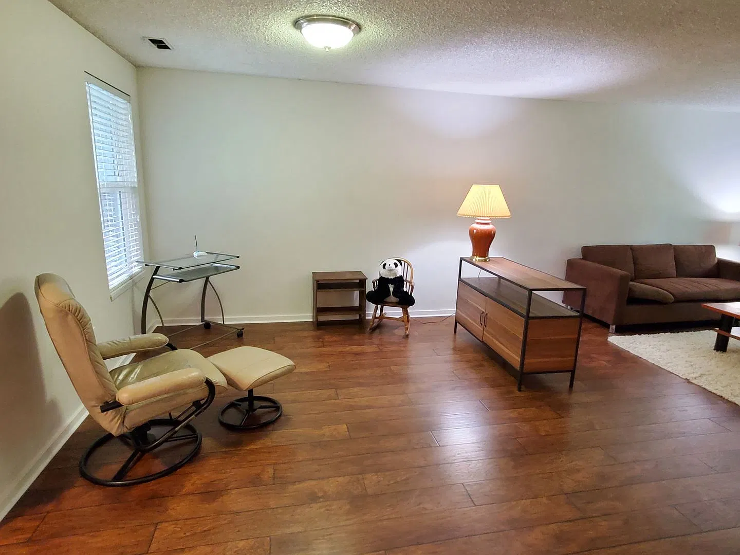 Spacious 2bd 1.75 Condo in Highly Desirable Area with Tons of Storage! — Photo 4