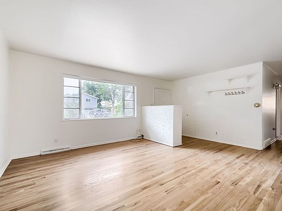 2nd image of 120 S 42nd St