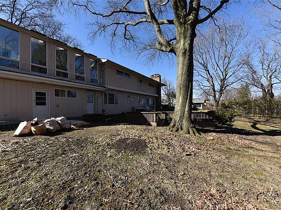 5th image of 2473 Barth Dr